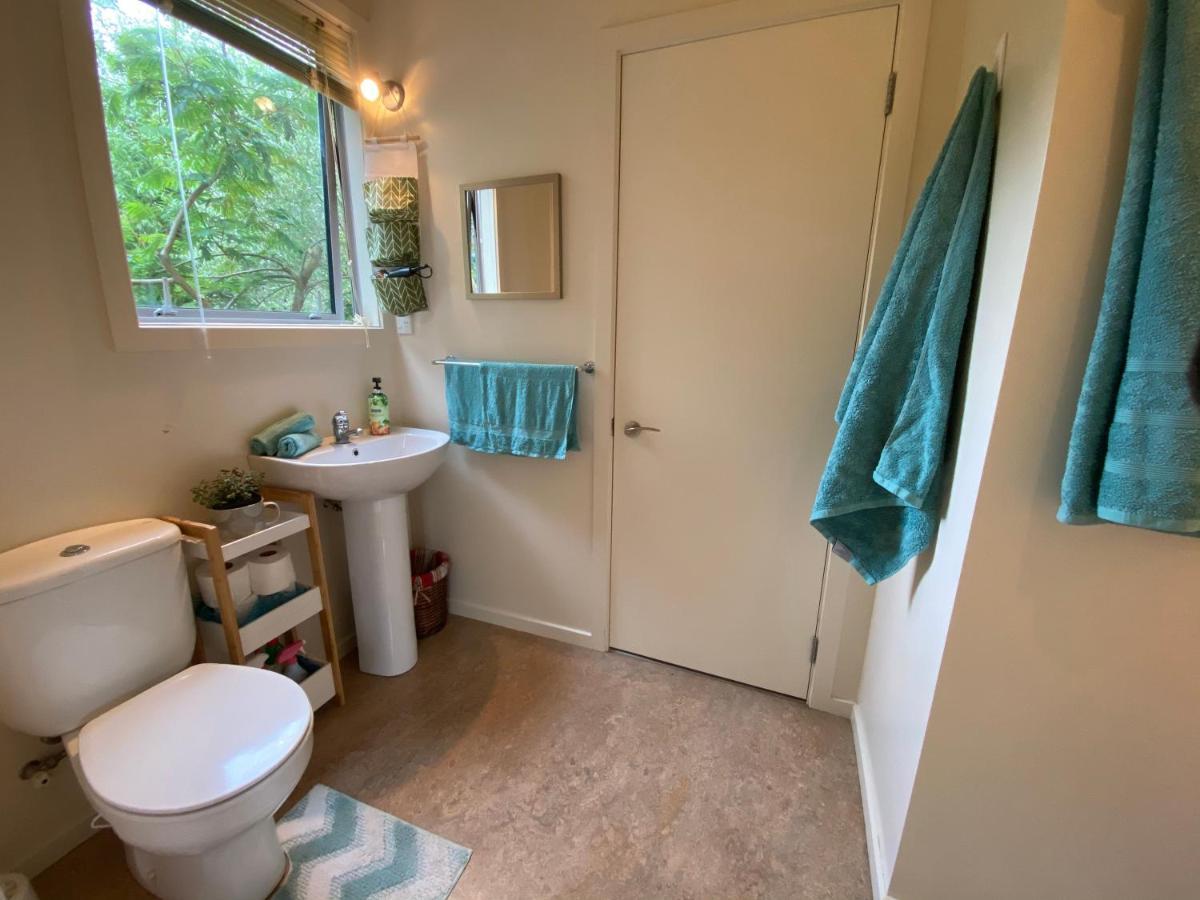 The Willow Guest Suite Dunedin Esterno foto